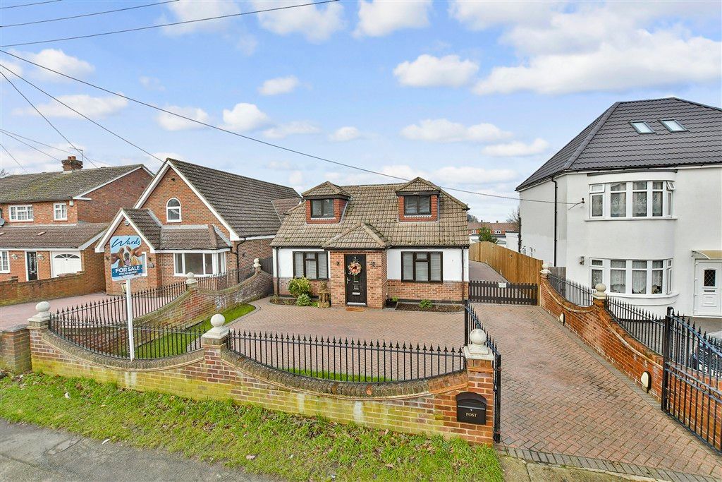 Property photo 1 of 16 External (Brochure)