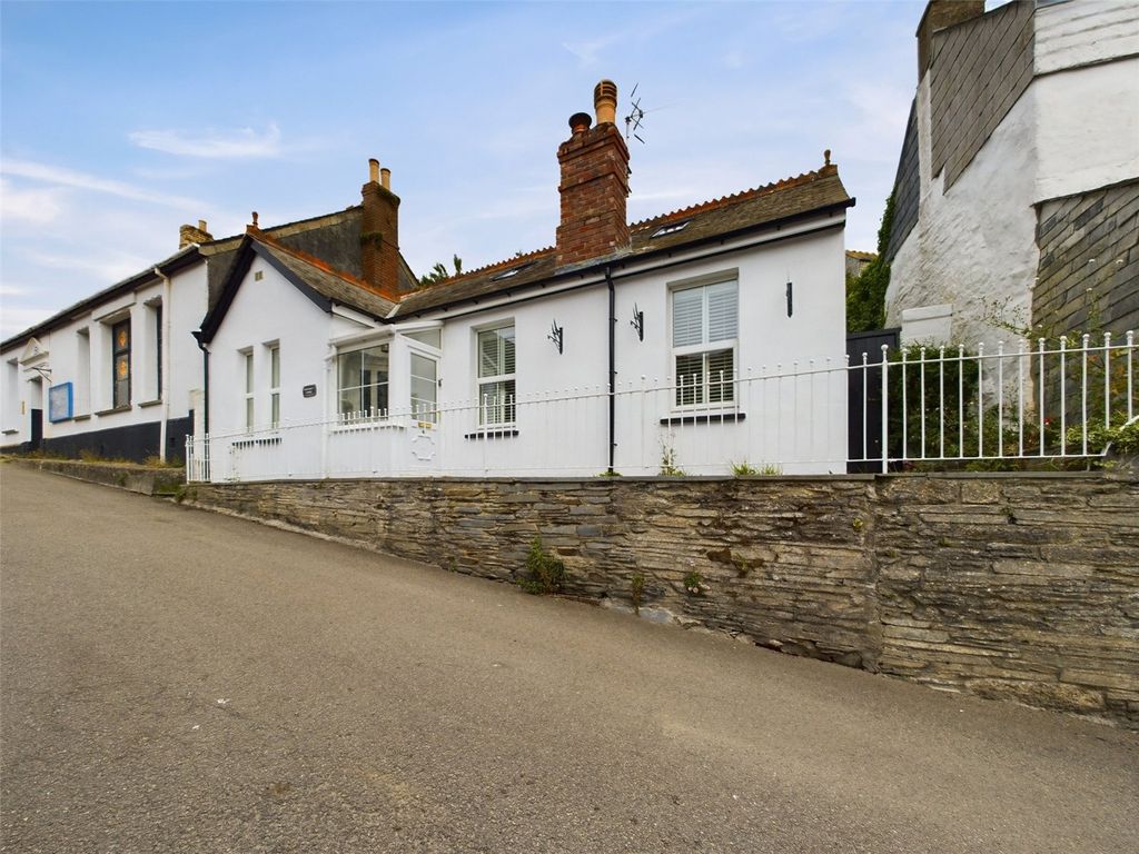 Property photo 2 of 34 Picture No. 70