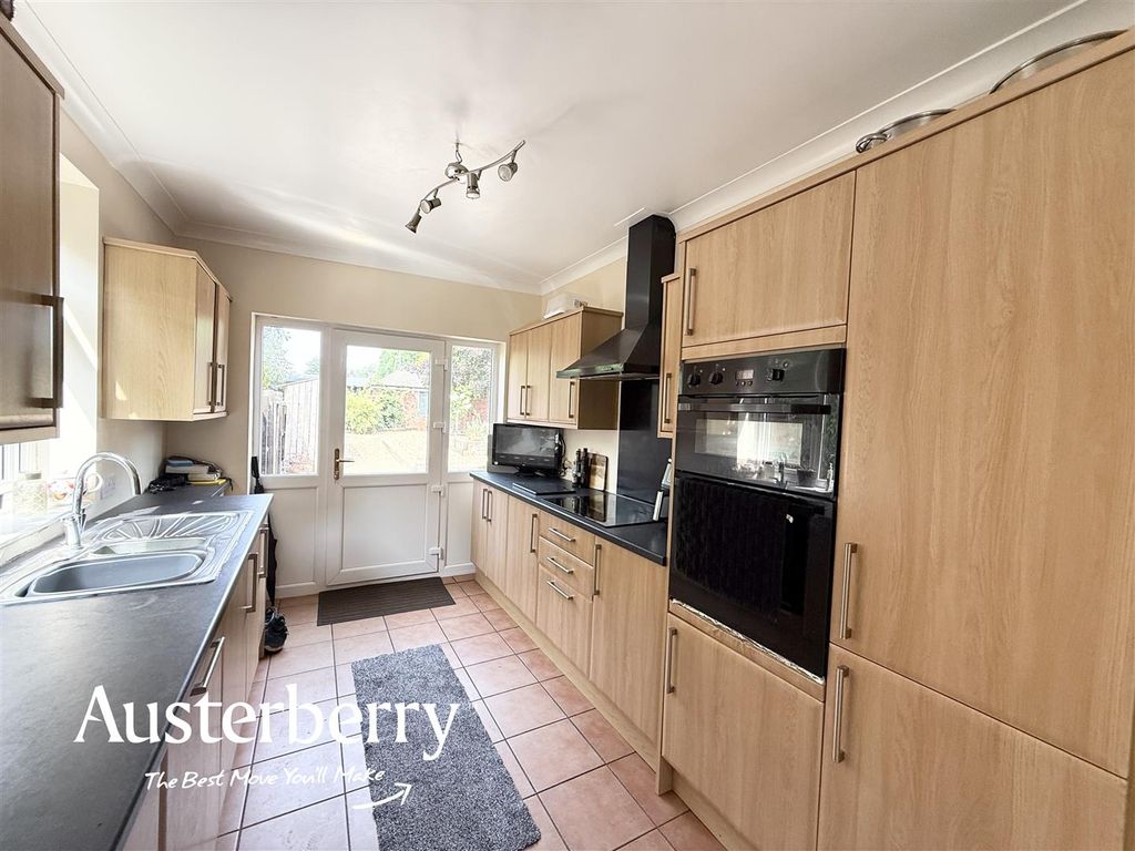 Property photo 3 of 39 Img_9893.Jpg