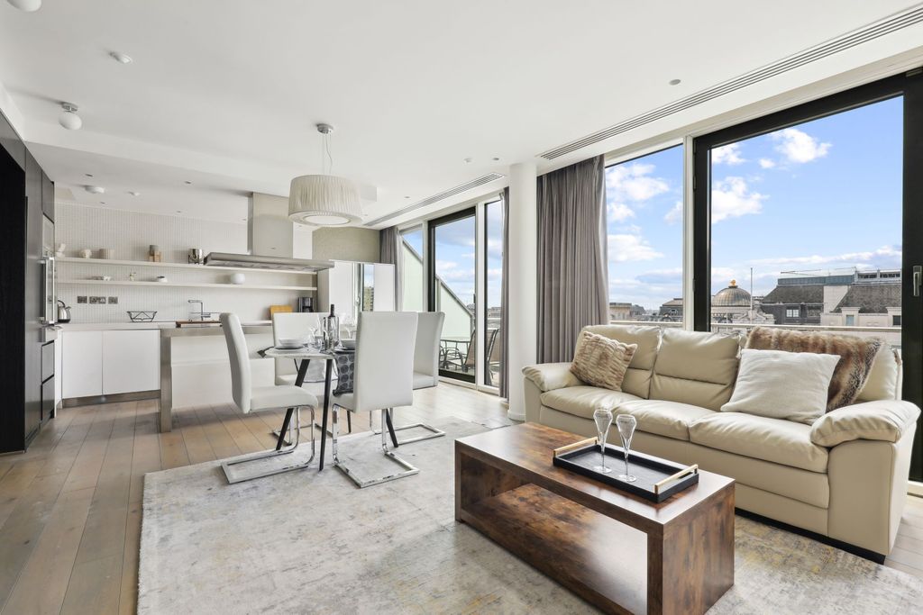 Property photo 1 of 25