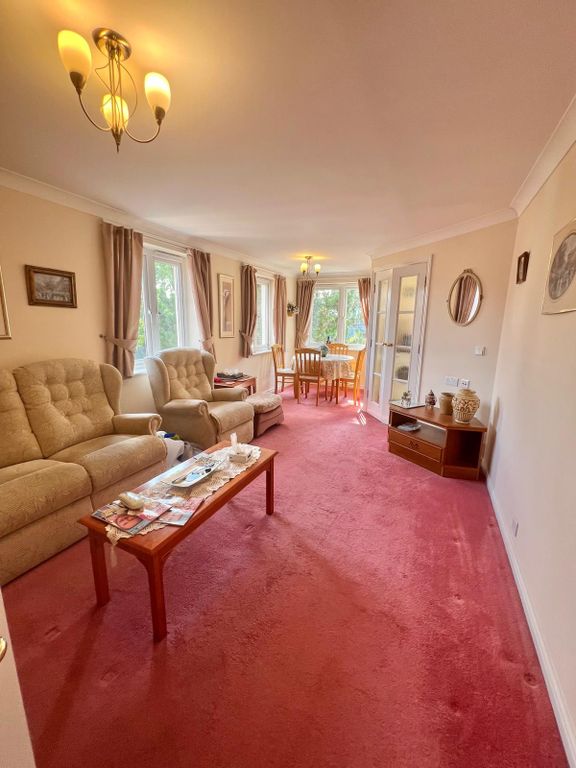 Property photo 2 of 6