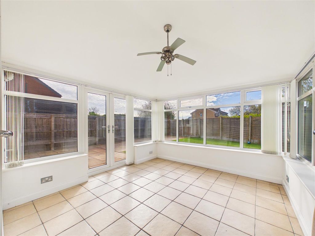 Property photo 2 of 14 Cam05451G0-Pr0128-Still001.Jpg