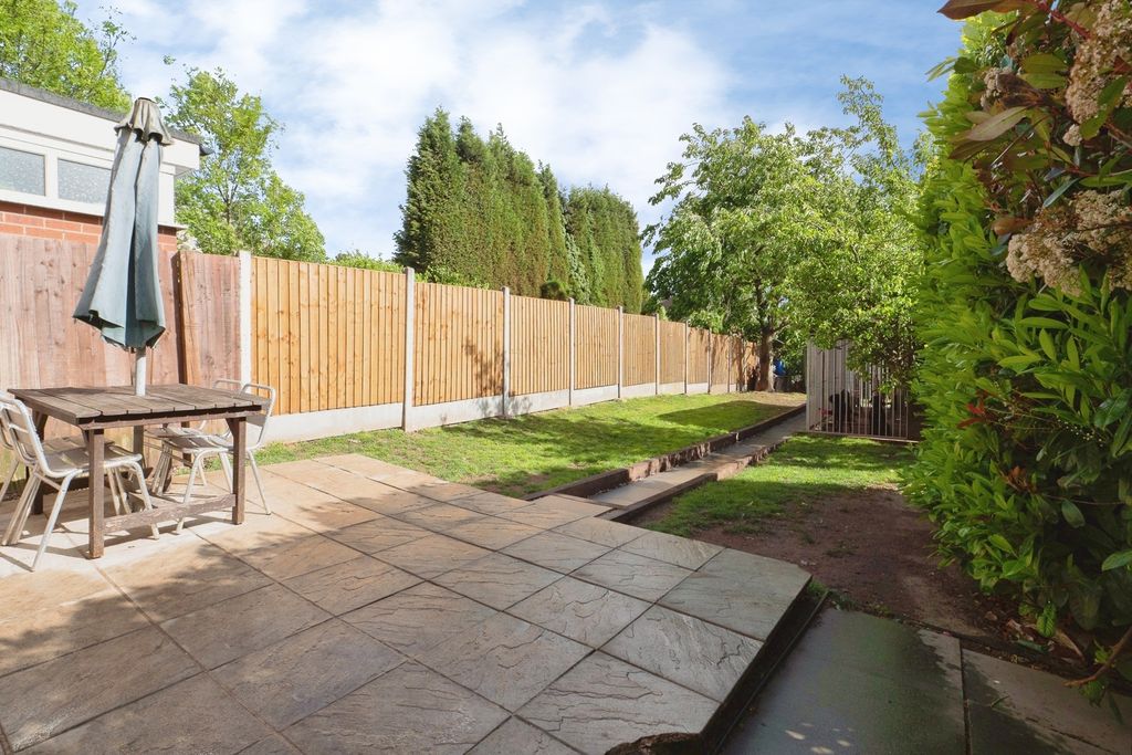 Property photo 2 of 16 Pbox-Img.Jpg