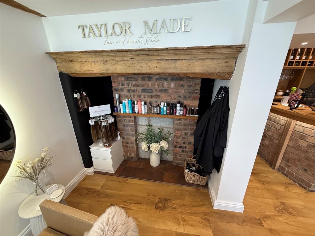 Property photo 3 of 10 2.Jpg