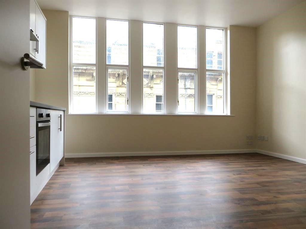 Property photo 3 of 4 Kitchen.Jpg