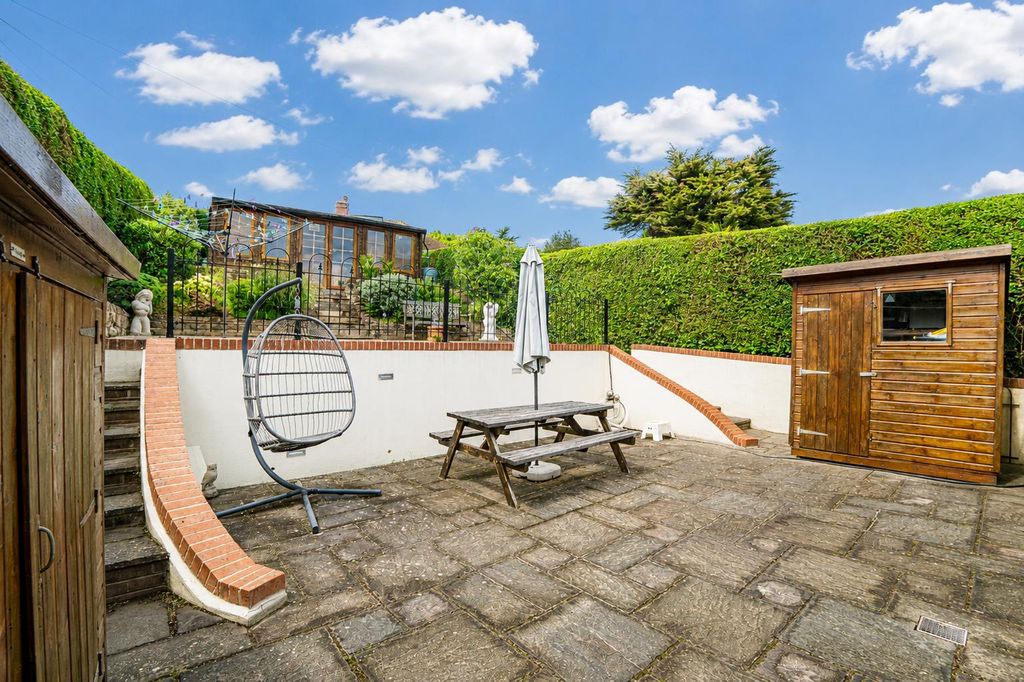 Property photo 2 of 23 Ca1814Aa-1F31-4c5d-Add2-F1076B56Bdf7.Png