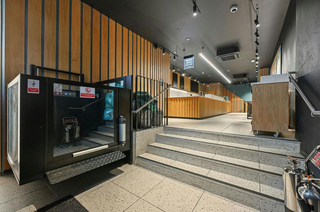 Property photo 3 of 6 Olbc131Shoreditchhighstreet5.Jpg