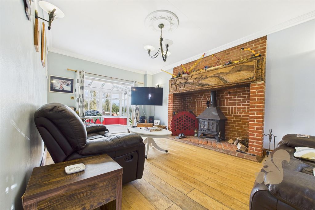 Property photo 2 of 60 Lounge Bungalow