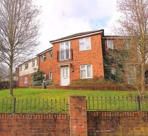 Property photo 2 of 3