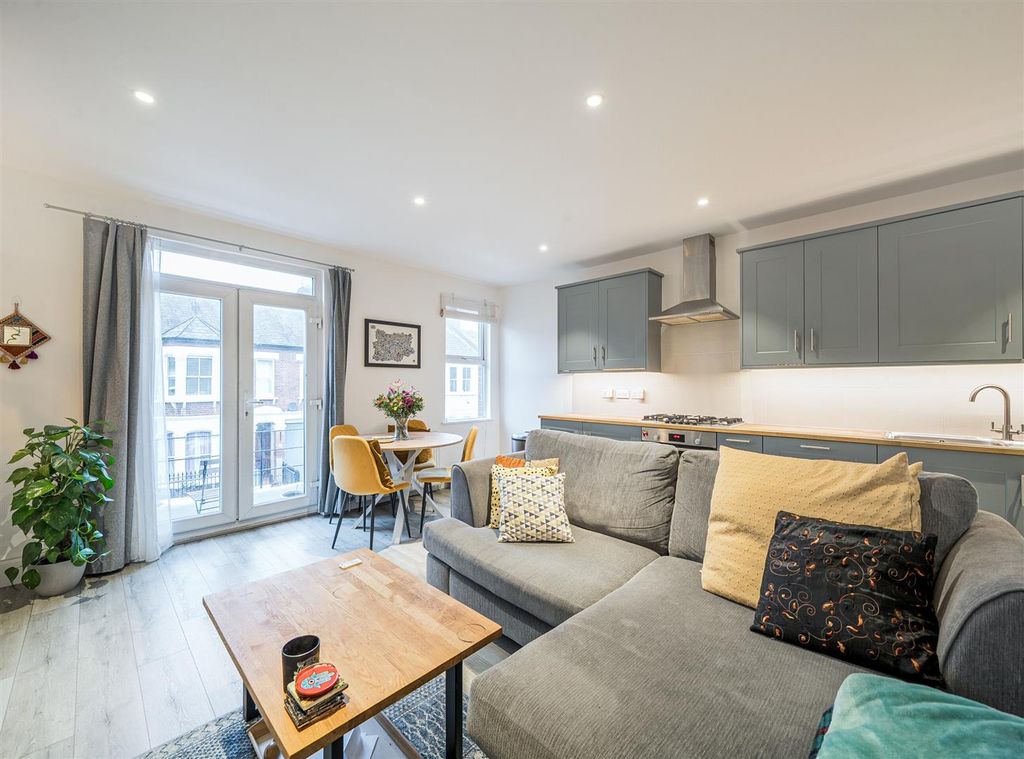 Property photo 3 of 10 19023481 (12).Jpg