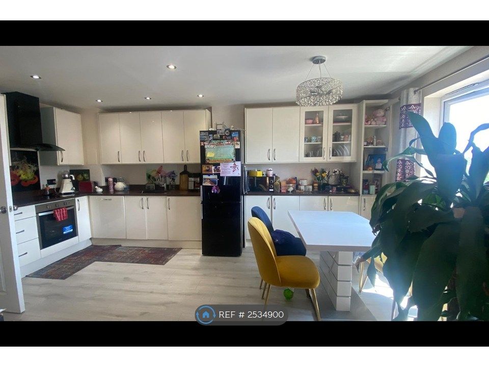 Property photo 2 of 8 Kitchen And Dining