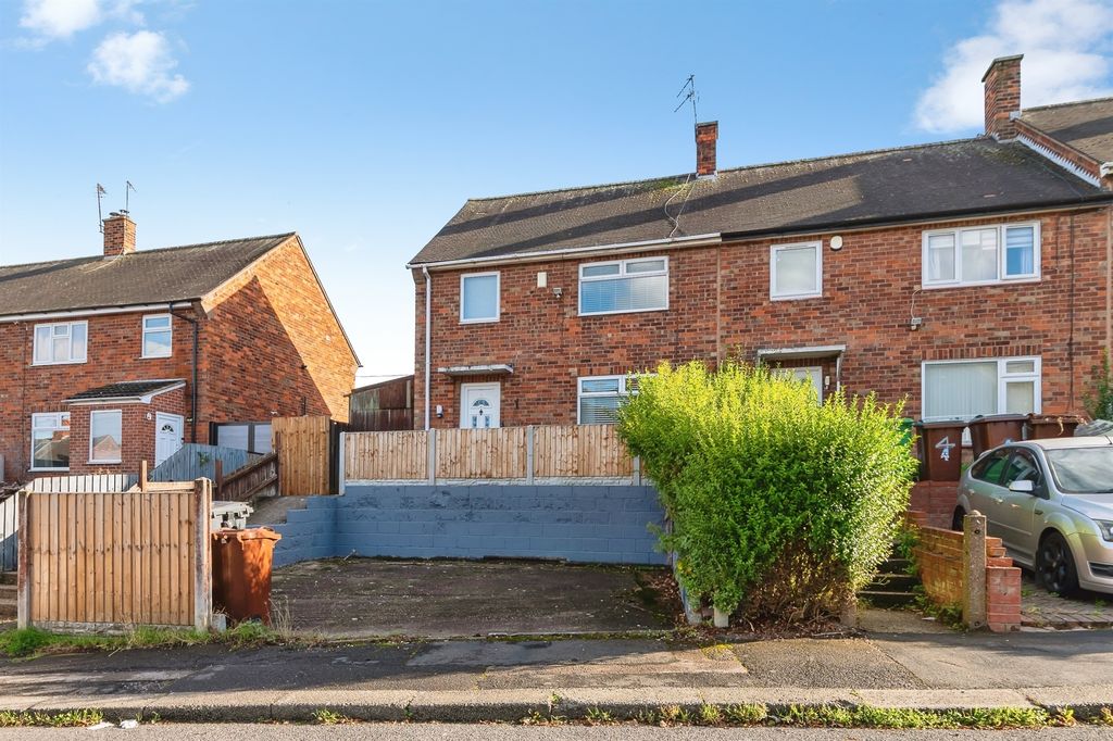 Property photo 2 of 26