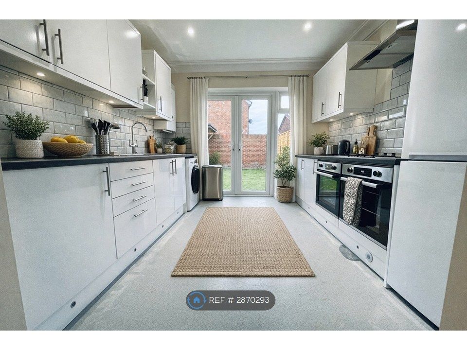 Property photo 3 of 3