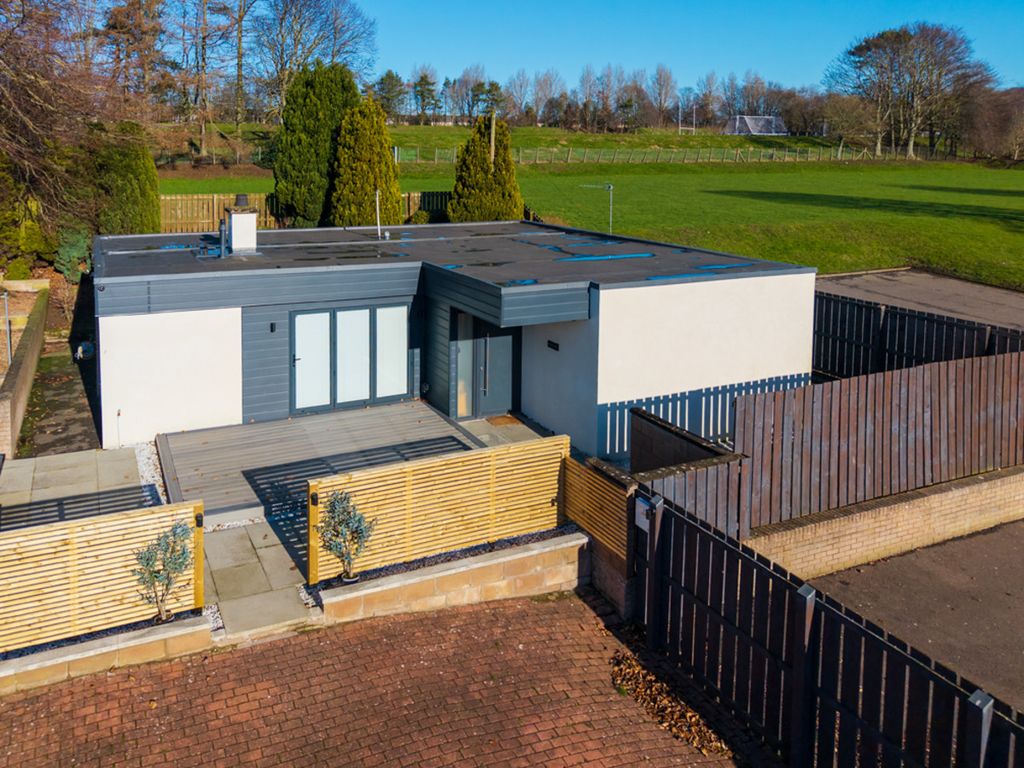 Property photo 1 of 35