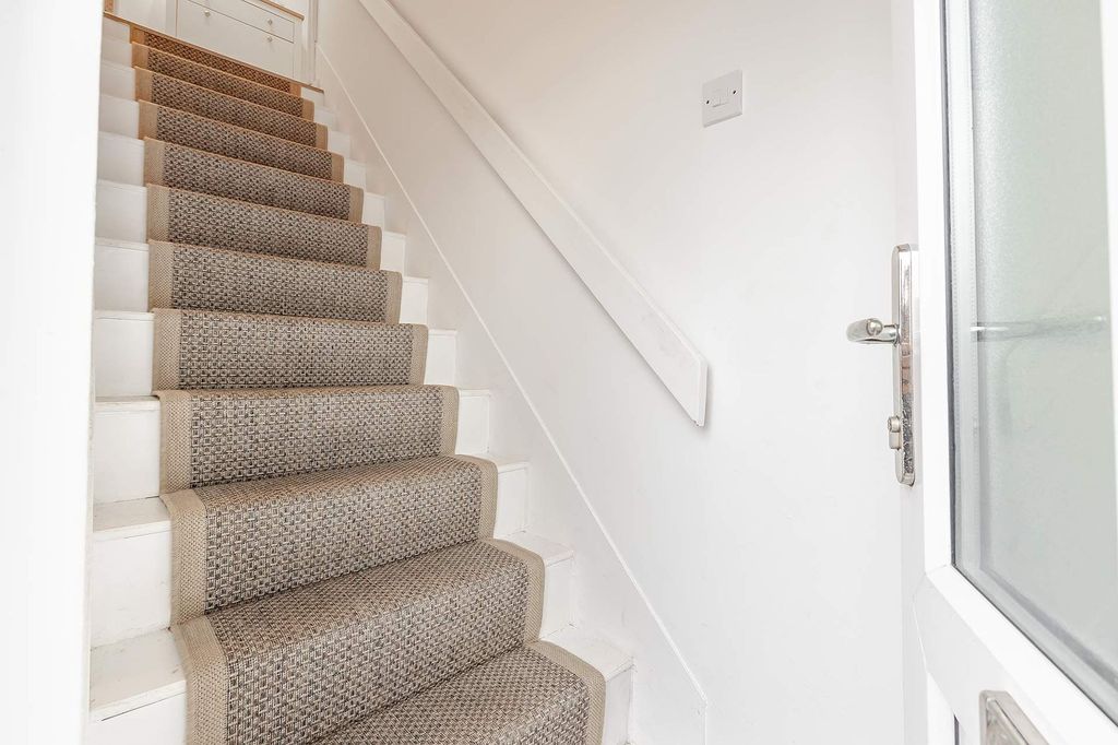 Property photo 2 of 16 Staircase