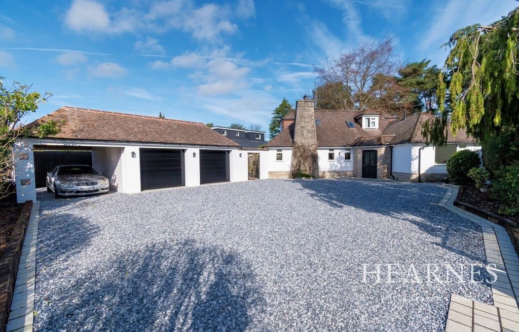 Property photo 1 of 34