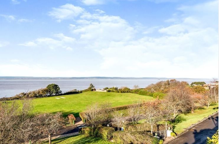 Property photo 2 of 9