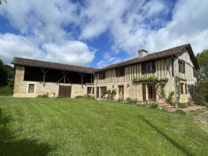 Property photo 1 of 39