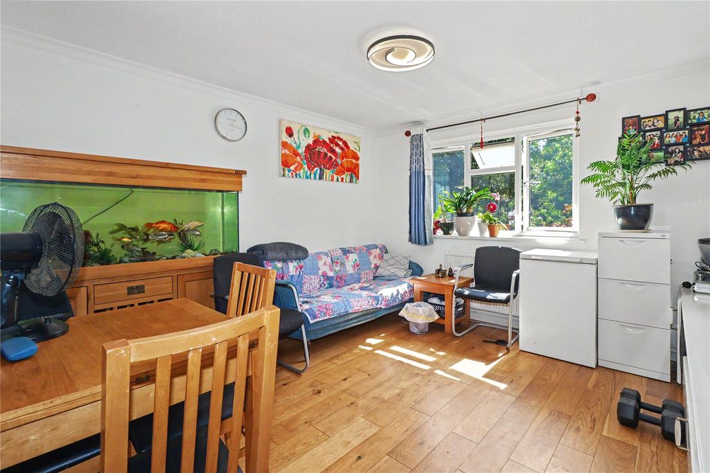 Property photo 2 of 10 Picture No. 04