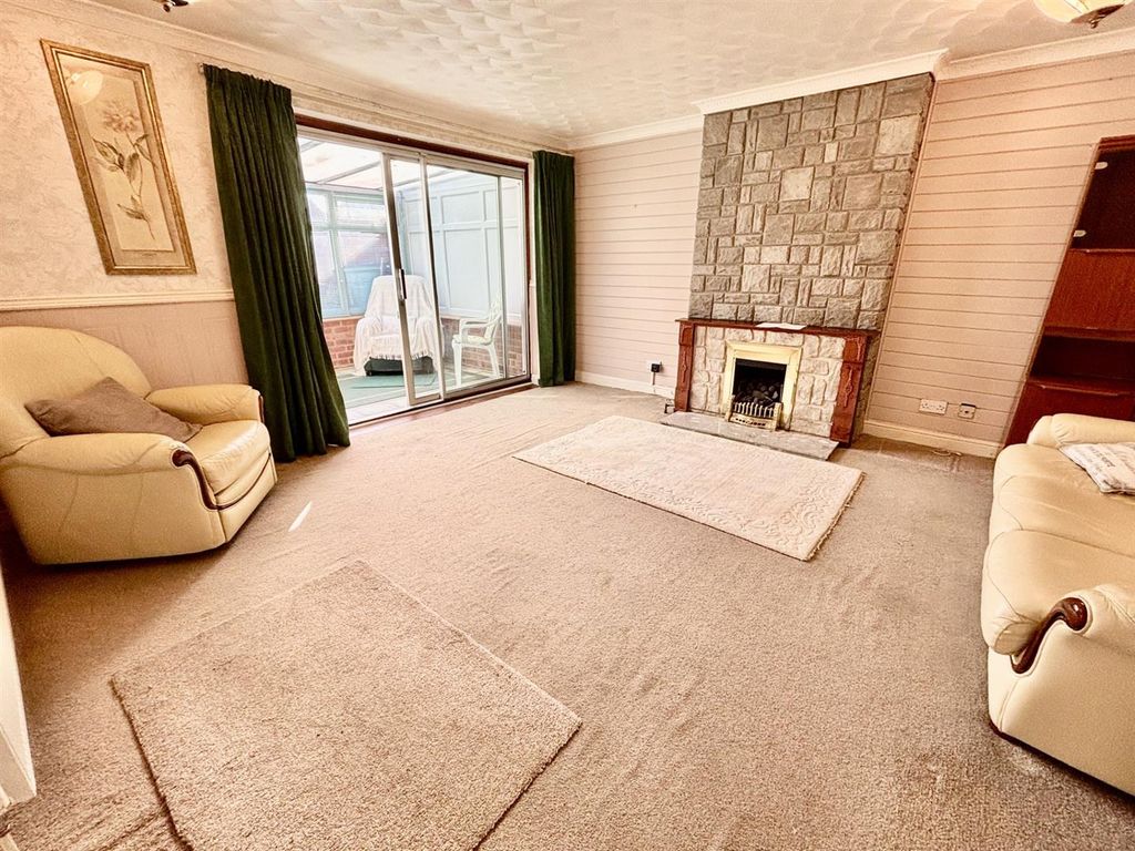 Property photo 2 of 15 5.Jpg