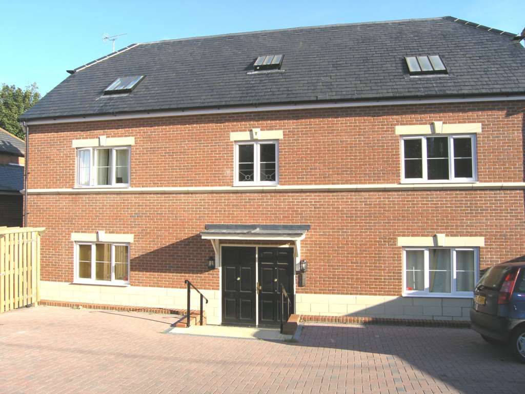 Property photo 1 of 5