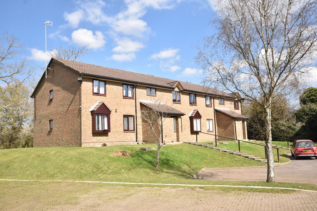Property photo 1 of 9 Picture No. 14