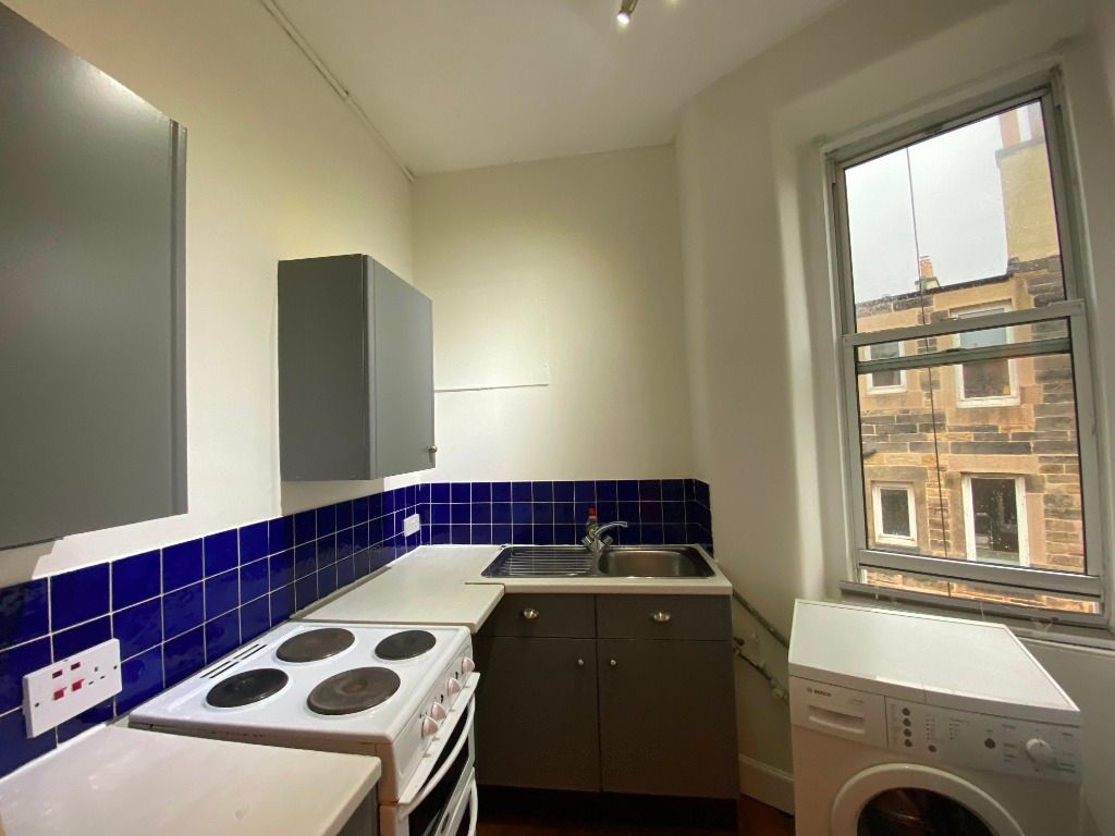 Property photo 3 of 10 Photo 3