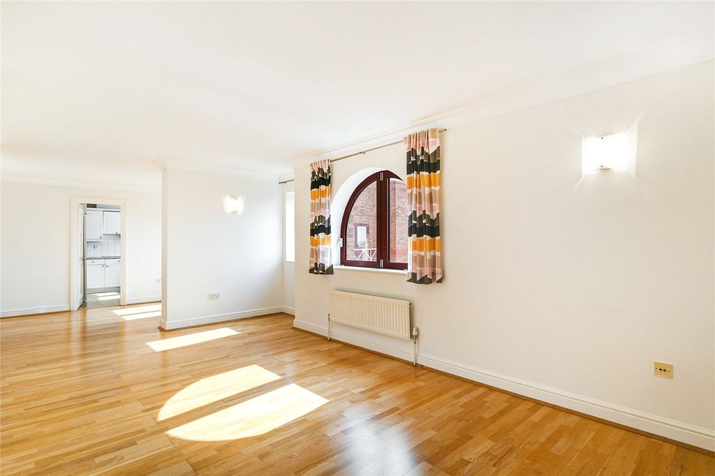 Property photo 1 of 13 Picture No. 24