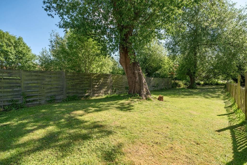 Property photo 2 of 20 External