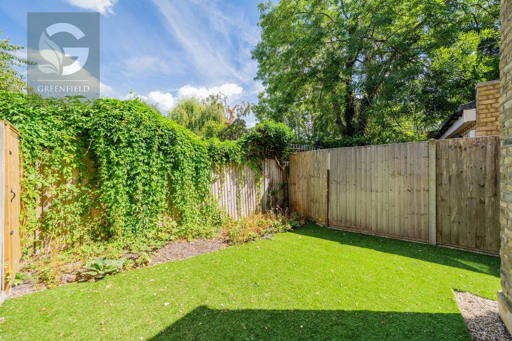 Property photo 2 of 13