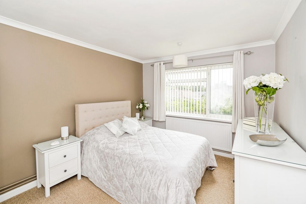 Property photo 3 of 19 Pbox-Img.Jpg