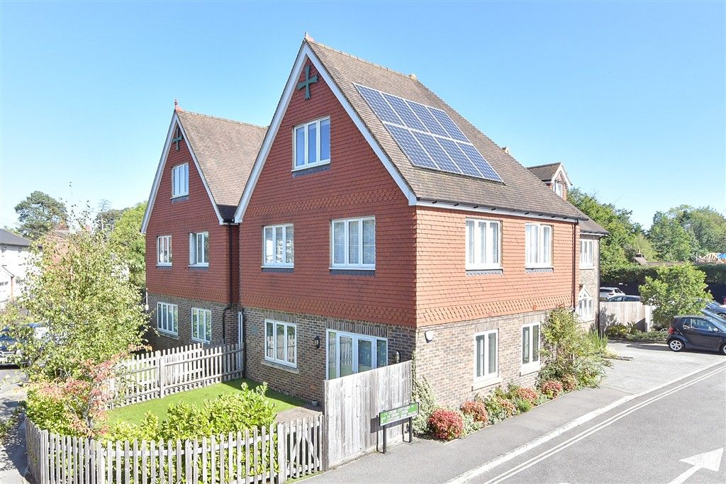 Property photo 1 of 13 External (Web)