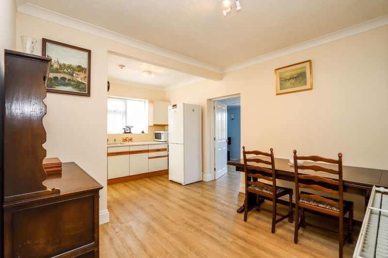 Property photo 3 of 11 Kitchen/Diner