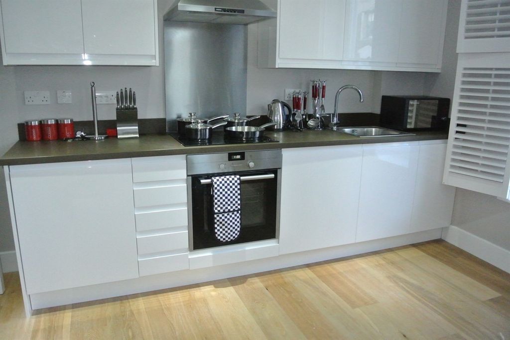 Property photo 2 of 6 Kitchen View