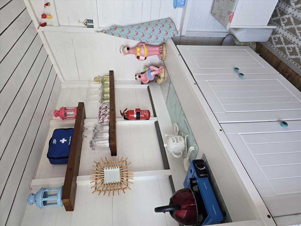 Property photo 2 of 3
