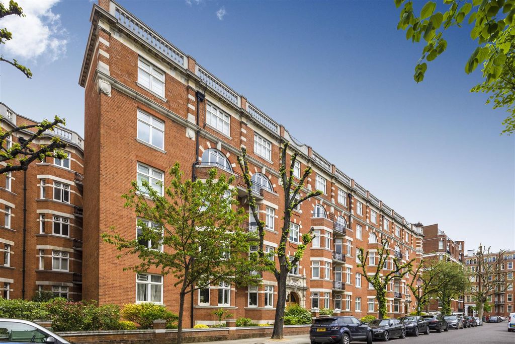 Property photo 1 of 9 28 Abingdon Court Abingdon Villas - 337375 Ext Lan