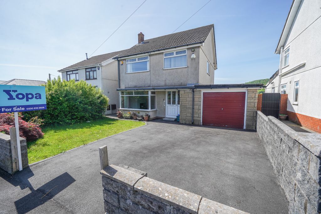 Property photo 1 of 21 Dsc03254