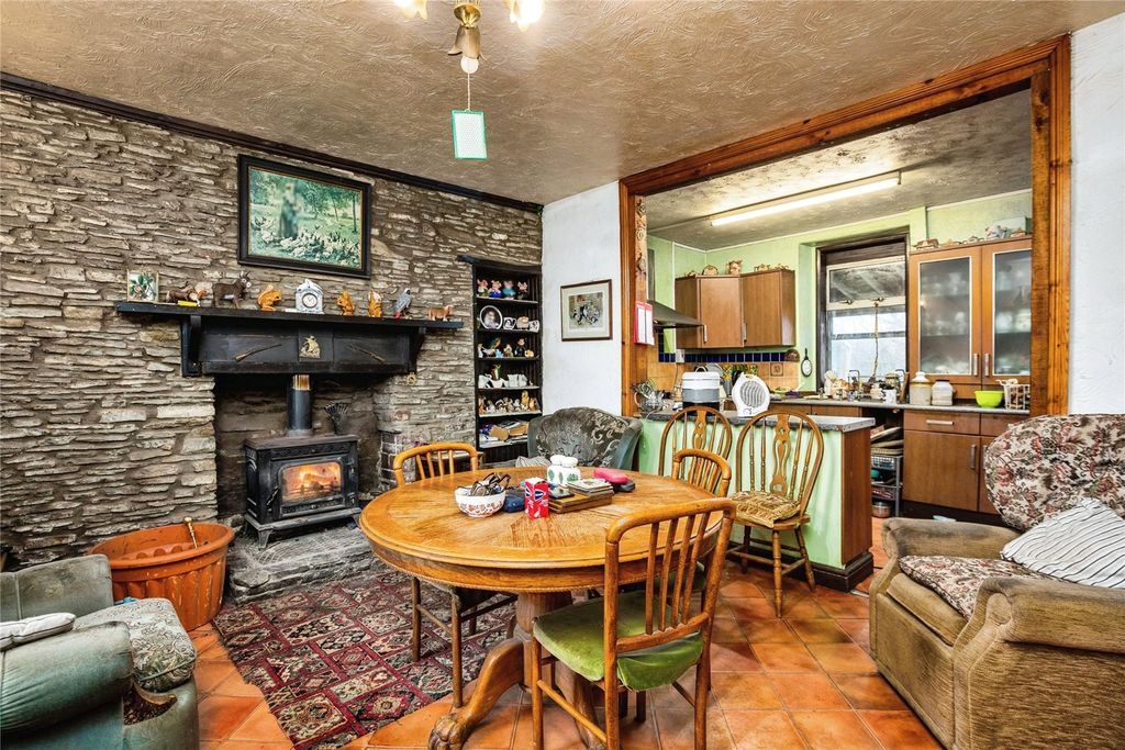 Property photo 3 of 16 Picture No. 06
