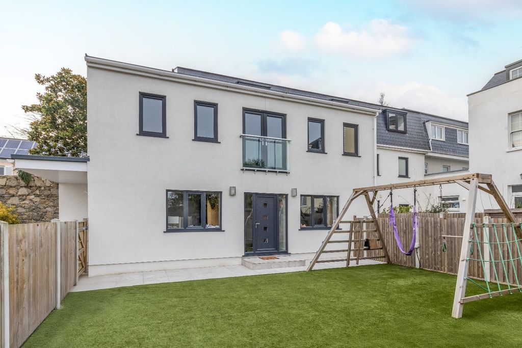 Property photo 1 of 25 Picture No. 25