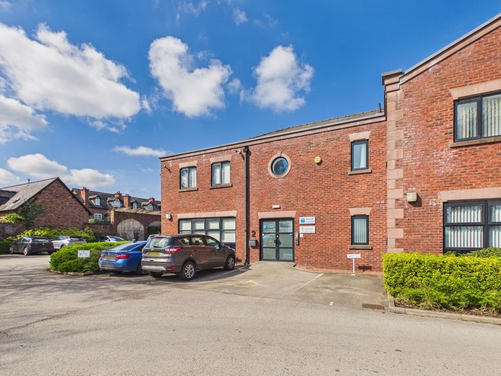 Property photo 1 of 11 Photo 5