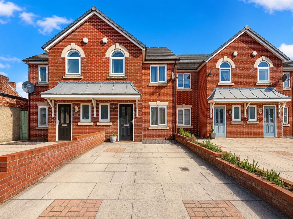 Property photo 1 of 16 4438120