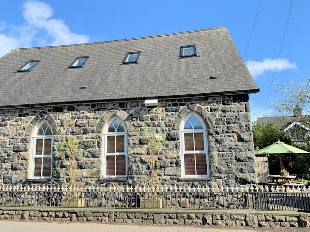 Property photo 3 of 28