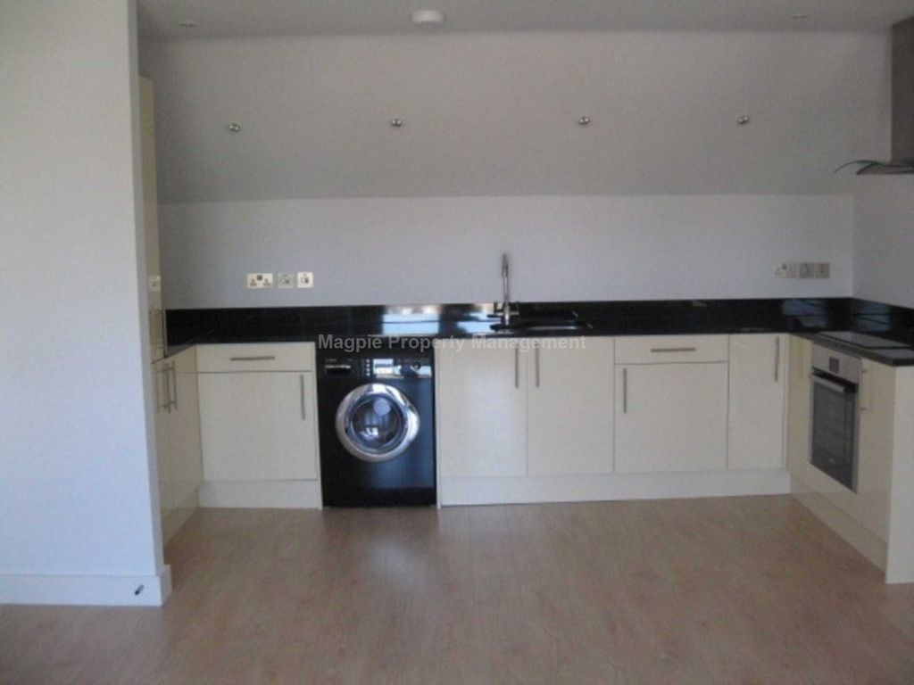 Property photo 3 of 4