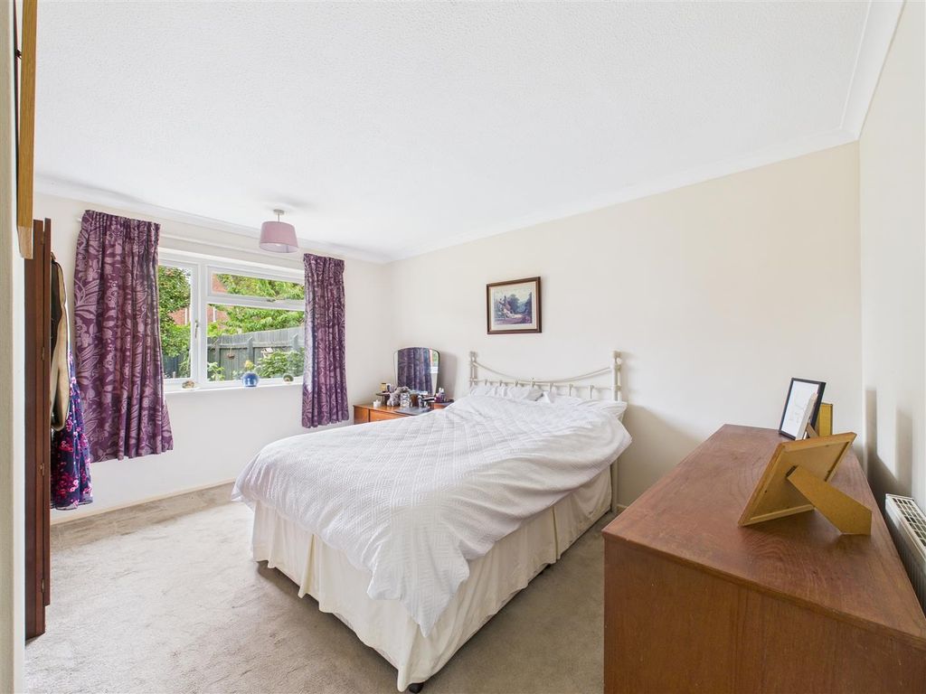 Property photo 3 of 7 Cam05451G0-Pr0029-Still007.Jpg