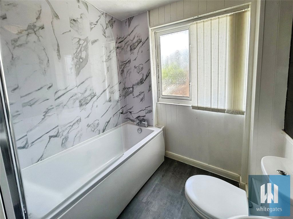 Property photo 3 of 21 Picture No. 05