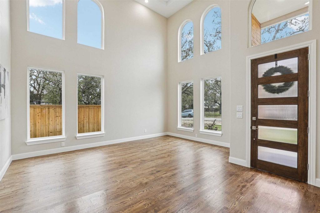 Property photo 3 of 30 <Alttext/>