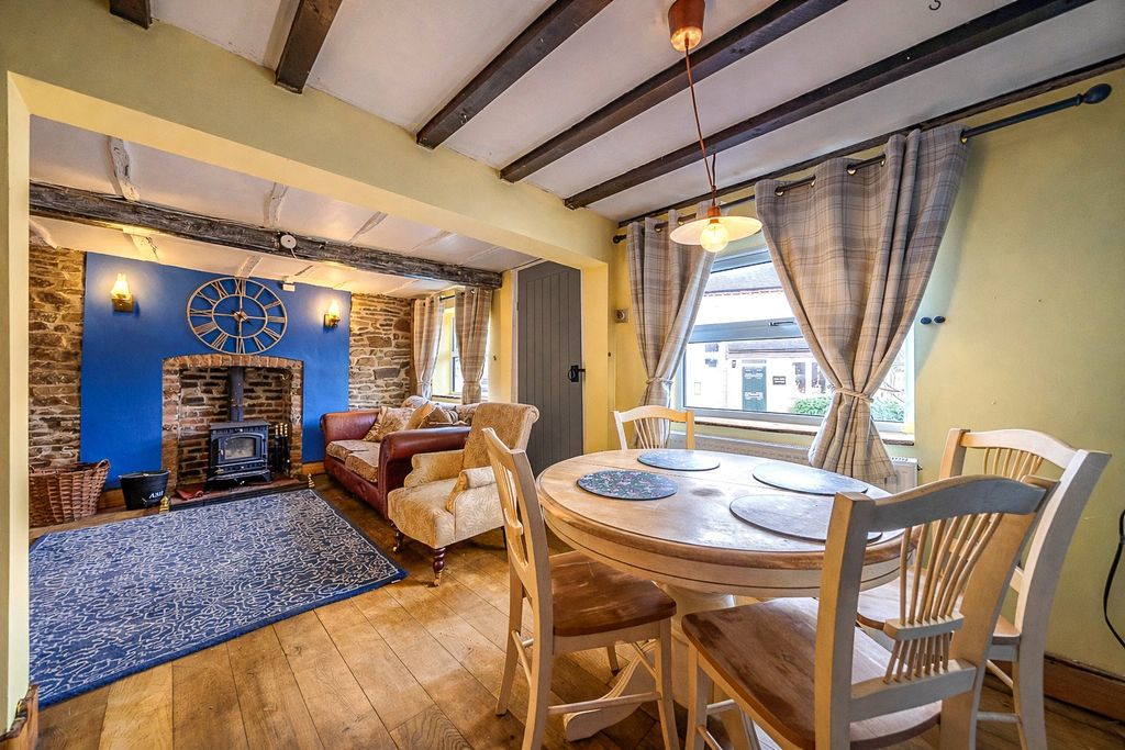 Property photo 2 of 11 Picture No. 26