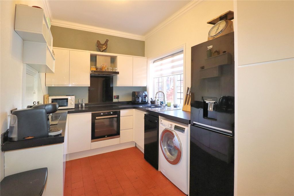Property photo 3 of 18 Picture No. 03