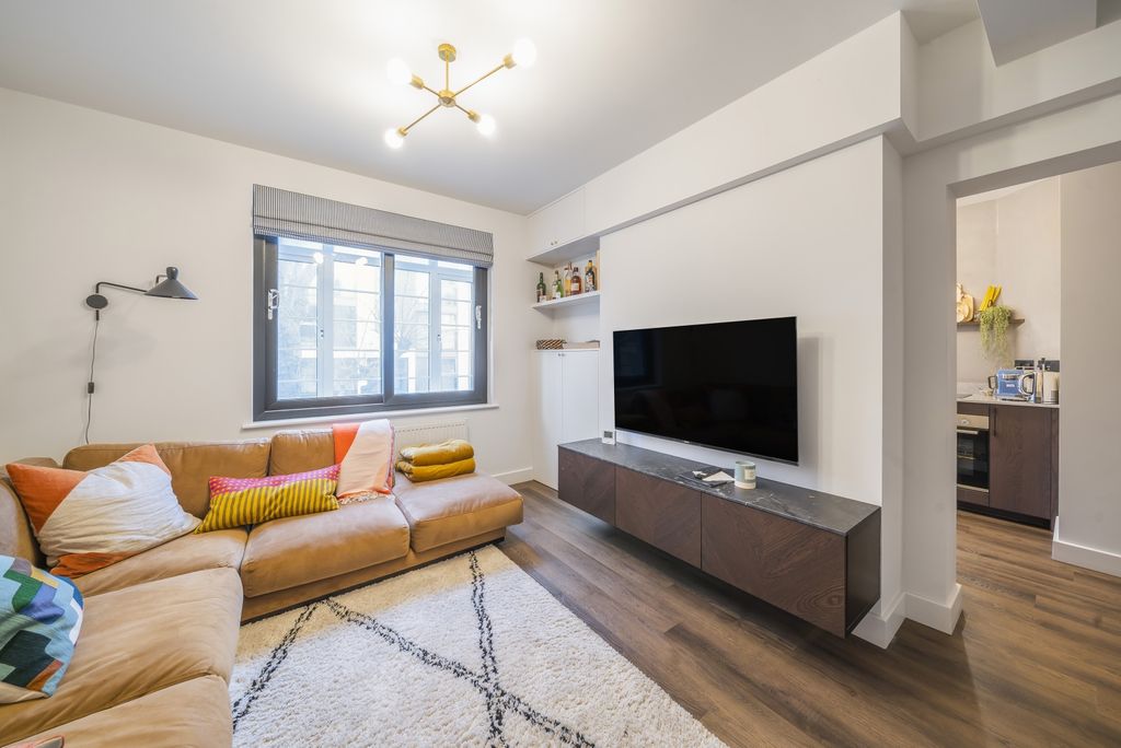 Property photo 1 of 16 1227772 (2)