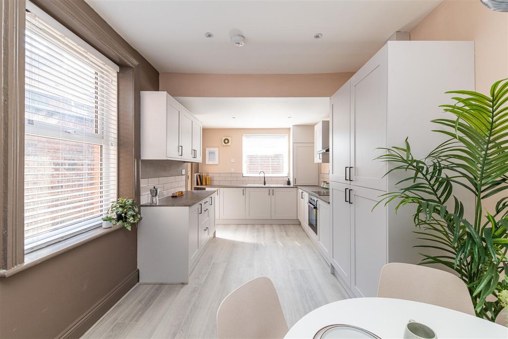 Property photo 2 of 36 Edit-0392.Jpg